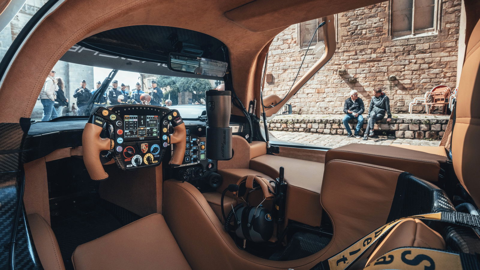 Porsche 963 RSP - interior